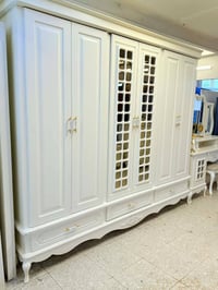 غرفة تركي • خشب زان • نظافة ٩٥٪