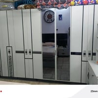 غرفه تركي لبيع كلش نضيفه مستعجل على بيعتها السعر 350 07703921600
