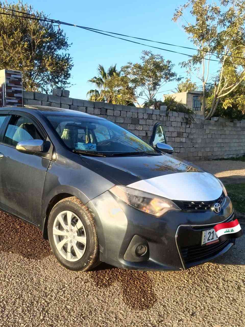 سلام عليكم سياره كورله 2016سياره جديده بمعنه لكلمه 130بيه مجال ودتلل👍
***********
***********
