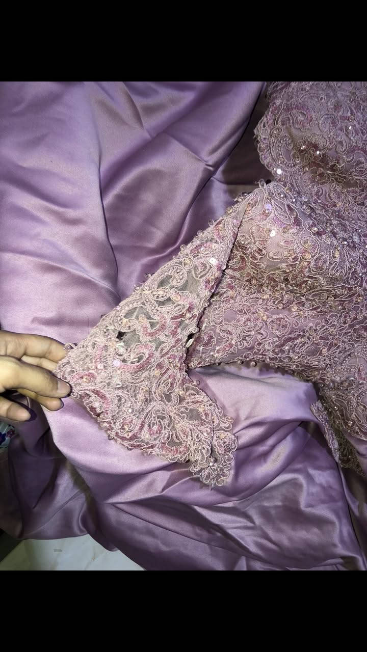 السلام عليكم بنات عندي هذا البدلة كلش حلوة بيها قياطين
التريدها تاخذها بلاش ثواب بس امانة للمحتاجتة بس تدفع فلوس توصيل
تلبس من 37 ليفوك لان بيه قيطاين


**إذا كنت صاحب هذا الإعلان وتريد حذفه لأي سبب، رجاءا أرسل رسالة إلى الدعم الفني**