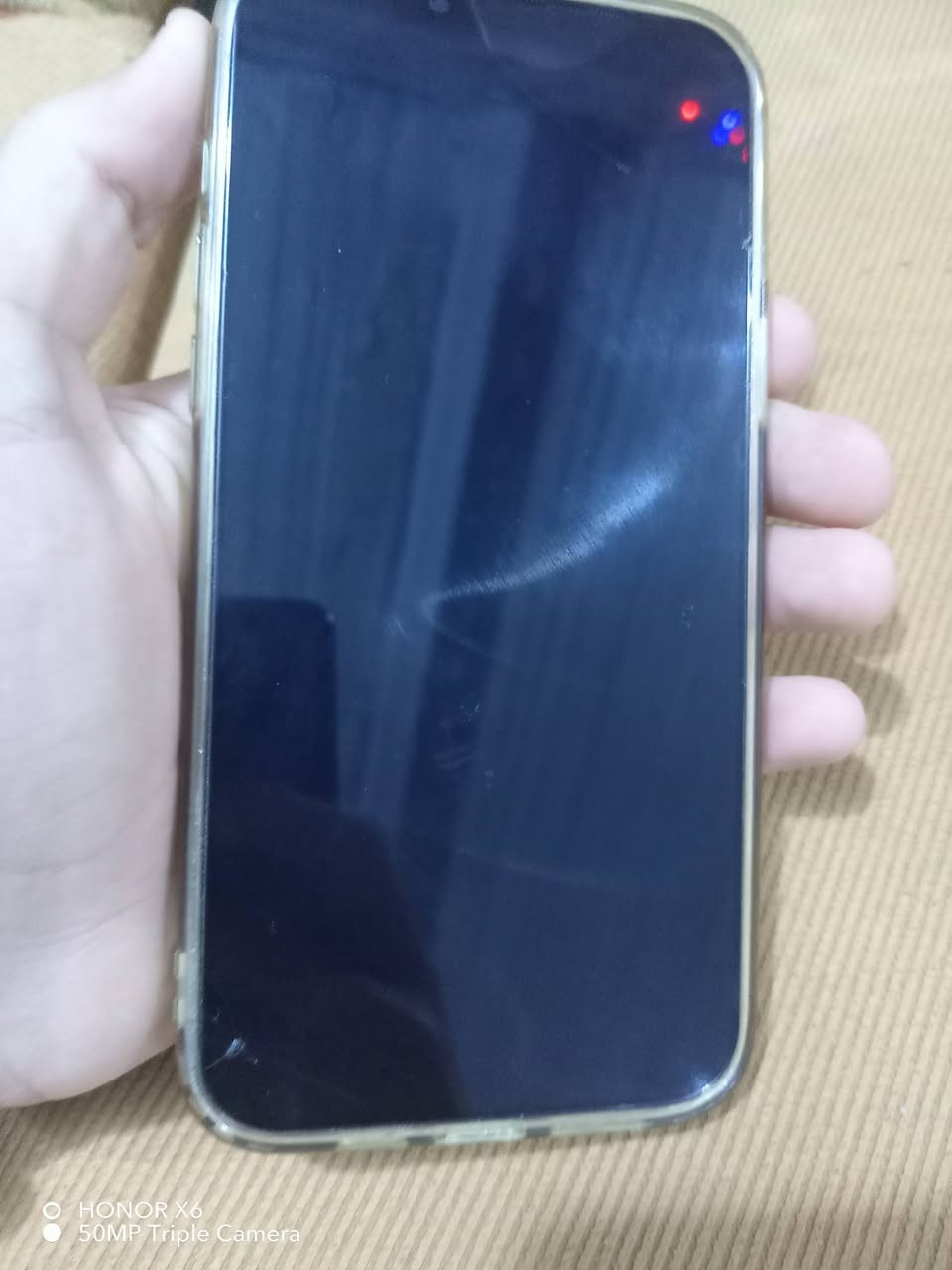 السلام عليكم
ايقون ١٣ برو ماكس ذاكرة 256 بطارية ٨٧ الجهاز جديد بمعنى الكلمة شخط مابيه وتر بروف للبيع فقط  مراوس ب14 ماعندي توصيل مكاني بغداد 
للاستفسار: ***********
