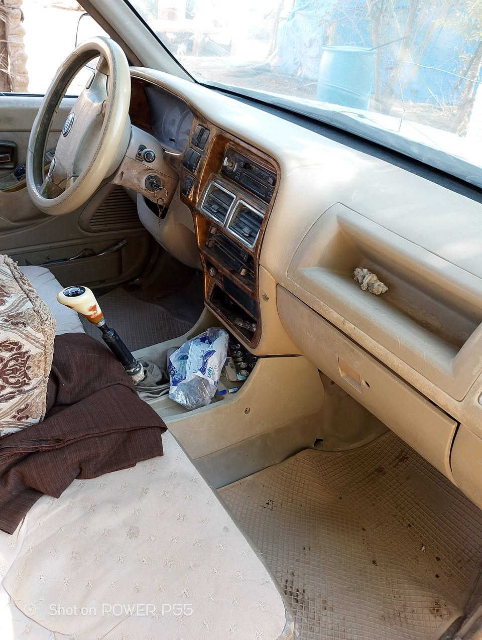 كنو 2006 رقم نكليزي بسمي رقمها واسط كابرته سعره 33 بيها مجال ***********
