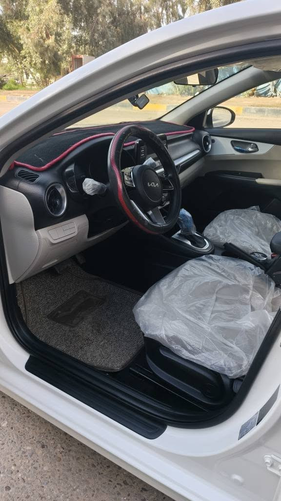 كيا سيراتو خليجي موديل 2024 مكفوله ماشيه 42 الف قابل للزياده لمزيد من التفاصيل اتصل على الرقم *********** كربلاء, العراق
