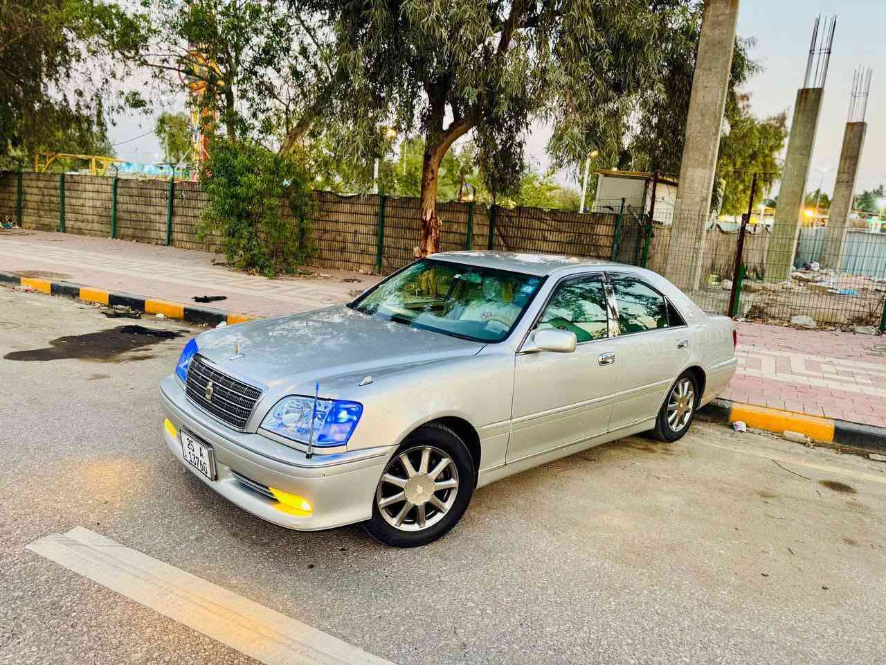 سلام عليكم ... 
للبيع ملكه موديل 2003 . كرستال اصل لون سلفري 
رقم كركوك دولي مداور وين ميعجبك 
مواصفاته 
دكمتين 
كشنات كهربائية
مكينه وكير جدد  
ديفور زغير 
تحوير النجف فوك وجوه 
تبريد ثلج شرط 
حداديه امامي وخلفي ستوني سويته 
سياره جديده وترايك شرط180
لايت عالي ناصي زنون اصلي 
نيكل بيبان 
وبعد بيه مواصفات 
كفاله عامه
بيع فقط فقط بيع 
السعر135وبيه مجال 
***********
مكاني النجف
