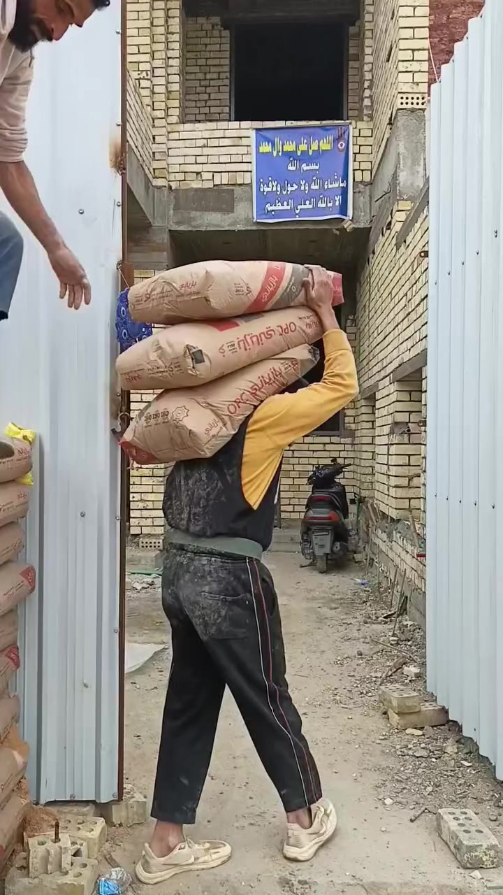 سلام عليكم كادر ابو علي لتصعيد كافة مواد البناء على ظهر مكانه بغداد اتصال,***********
