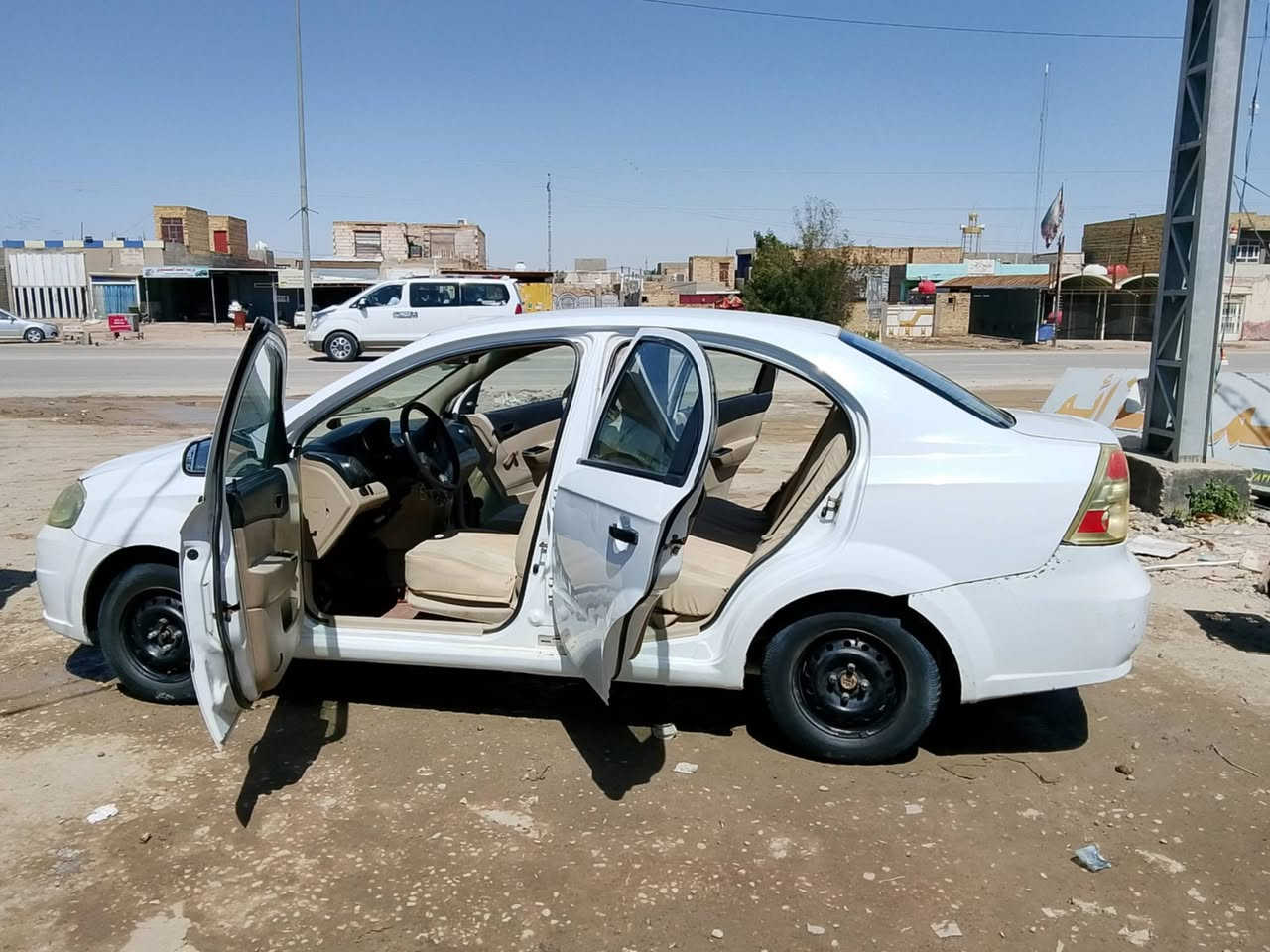 سلام عليكم افيو البيع
موديل (11) رقم مثنى بسمي مشروع وطني مكينه مفتوح بيه بارد اباب السايق
سعره 55 وبيه مجال مكانه لدوانيه عفك

مكلف بل نشر رقم صاحبه
سيد خالد ***********
