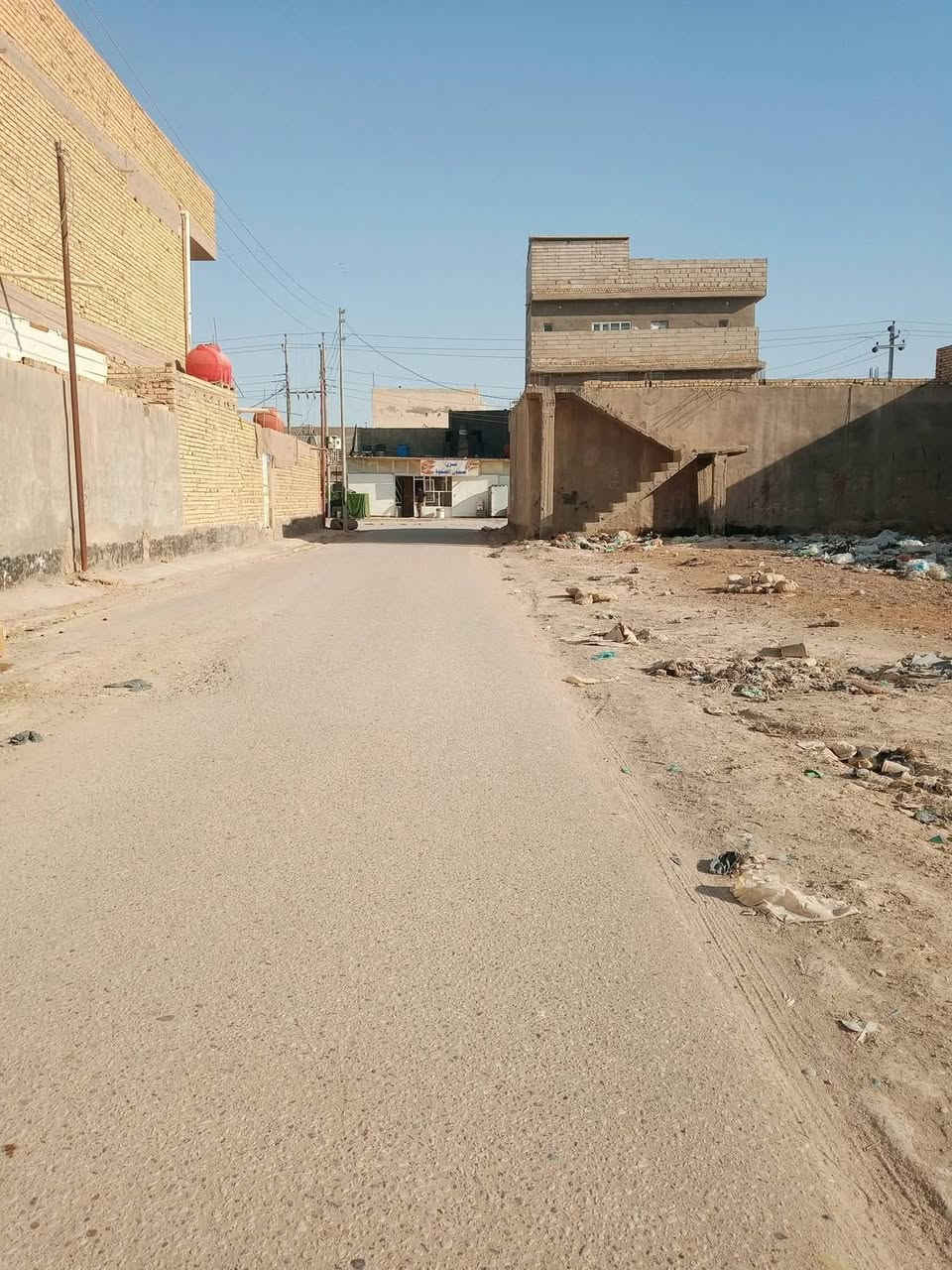 قطعه ارض للبيع طابو زراعي سند 25مداور مباشر 
المساحه 155متر 
الواجه 5//11
النزال 15/750
مقابل الشارع المقابل مدرسه الحمزة والبصره 
السعر المطلوب 60 مليون
📞 للاستفسار مراسله الصفحه اوالاتصال ع الارقام التاليه:
: ***********///***********/////***********
