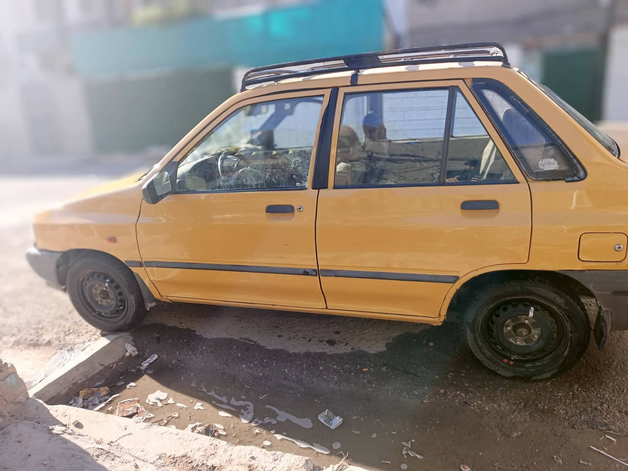 السلام عليكم سايبا 12 للبيع
كير محرك يخبلن كشر كدامك عارضها ب 22 ورقه وبيها مجال للاستفسار : ***********
