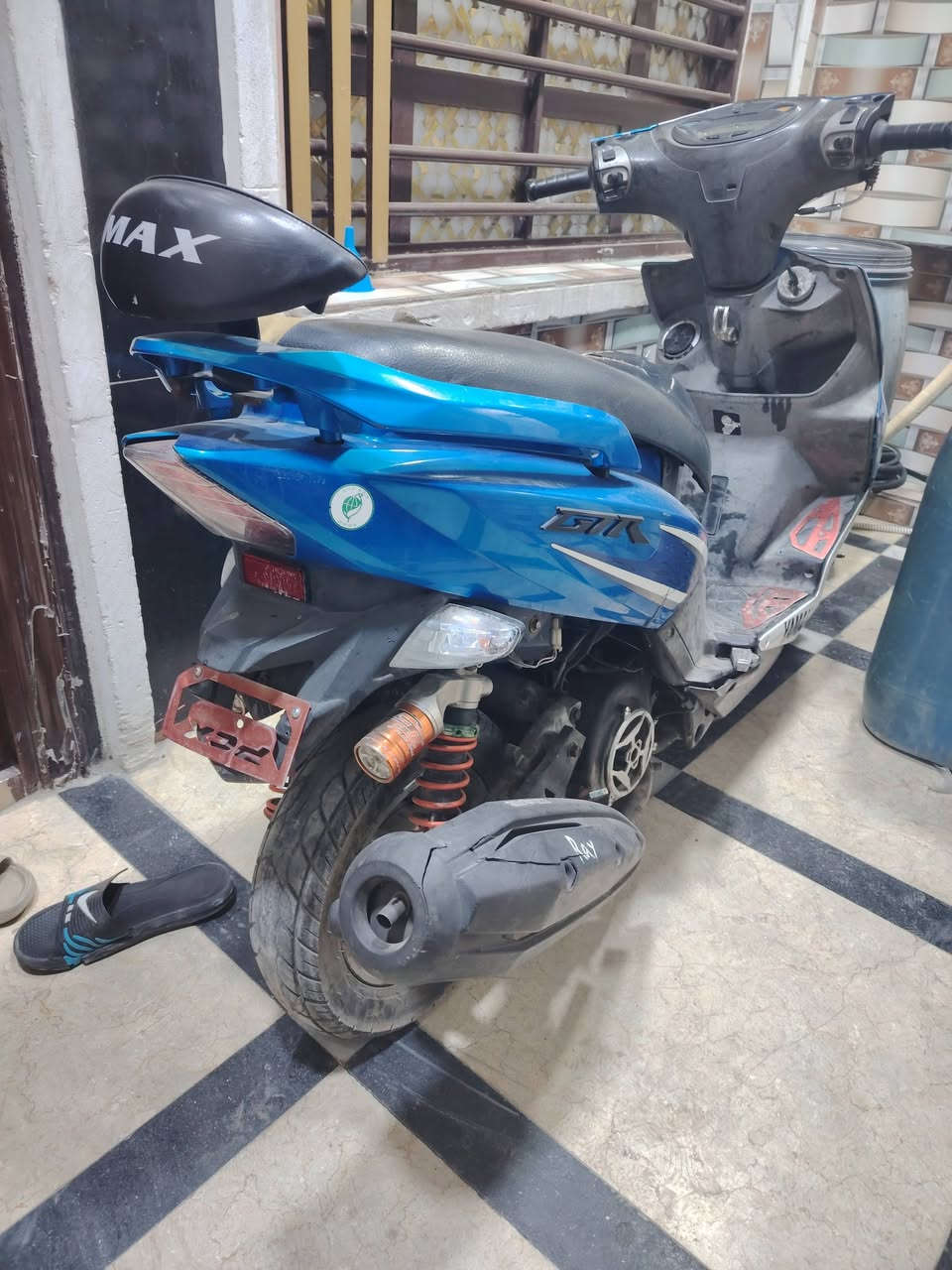 كوم حديد جاي امشي وطفت ماعرف شبيها السعر 450 قفل واتساب ***********
