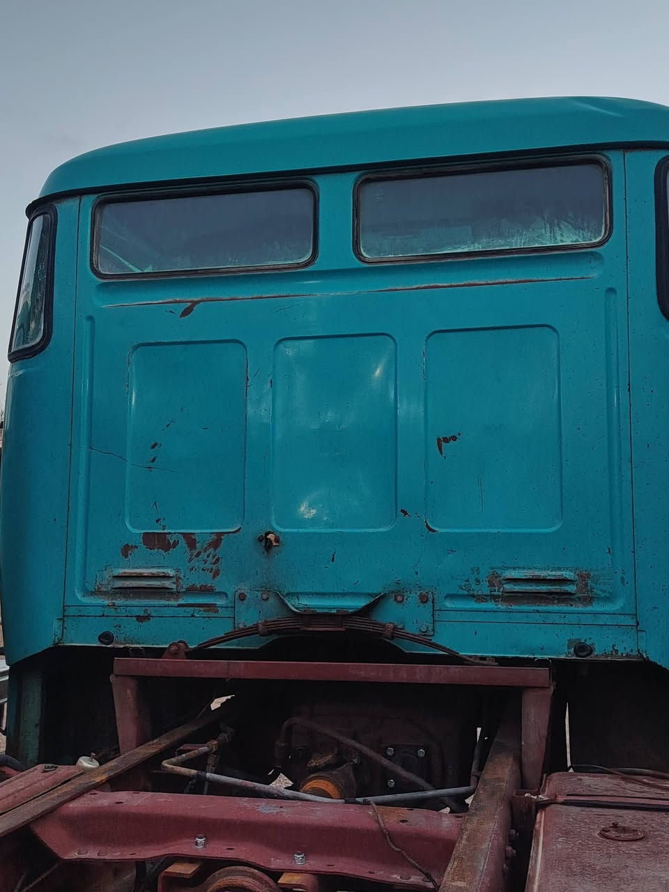 البيع 
موديل 80 للستفسار نتصال ***********
