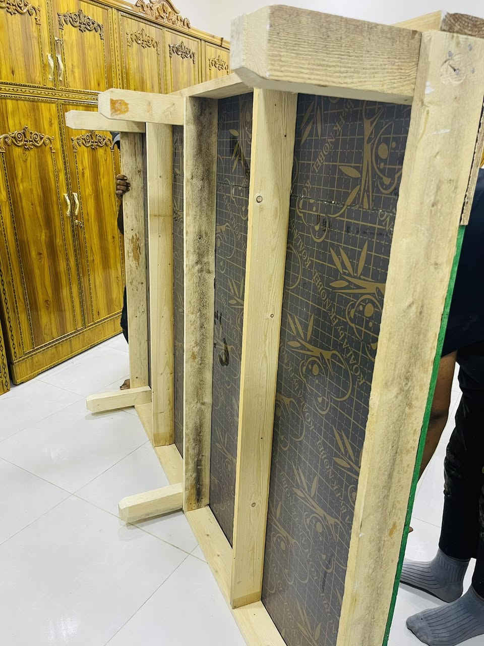 السلام عليكم غرفه نوم عراقي جديد غير مستعمل السعر 850توصيل جميع محافظات كلمن وسعره


**إذا كنت صاحب هذا الإعلان وتريد حذفه لأي سبب، رجاءا أرسل رسالة إلى الدعم الفني**