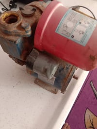 مطور • ابو بوستر • إلكترونيات