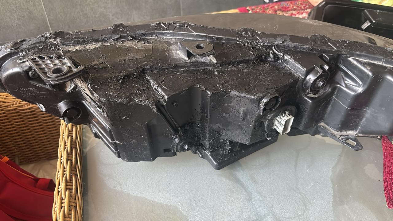 سلام عليكم مازده اكورد ٢٤ مبدللها جامه سعرها 150$ قطعة مال حصان سعرها ٧٠ الف 
رقمي ***********
