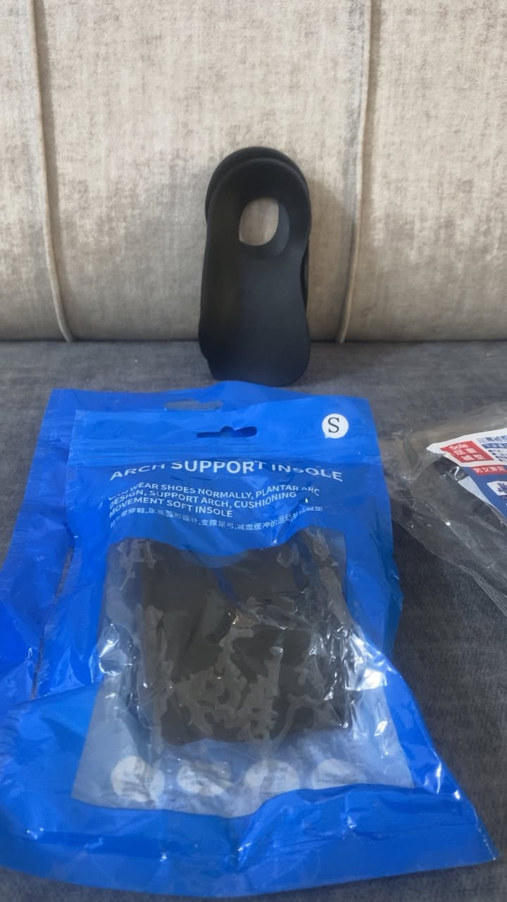 هذني طلعن بالكارتون 8 ازواج
4 قطع 
اعلى سعر يوصلن ابيعهم


**إذا كنت صاحب هذا الإعلان وتريد حذفه لأي سبب، رجاءا أرسل رسالة إلى الدعم الفني**