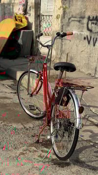 دراجة بناتية • نضيف 99% • شهداء عبيدي بغداد