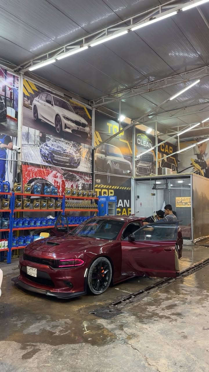 جارجر سكات باك موديل 2018
ماشية 40 الف مايل 
محرك 8 سلندر 6400
مواصفات السيارة 
كشنات حضن + كهرباء 
رادرات جانبي 
سوبر تراك باك 
سبورت كير شفتات ستيرن 
لانش كونترول 
شاشة كبيره كار بلي مع جميع اوبشنات ال SRT +كامرة +حساسات+ دمام b 
فج بربمو 4بستم 
دبات موبر البلاديه 
عليهة تفريغ وداون بايب واكس بايب 
برمجة البطل مصطفى ايكل وطلقات 
بلكات +فيول بامب ريسنك 
بساتم ويطغات ريسنك Mahle
اوي بامب كامل ريسنك 
راديتر  SRT ٣ خطوط 
رادتر  تبريد جديد
ولف حماوة ميشيموتو اكثر شي توصل حرارة المكينة 90
عليها كاج كان 
عليها طلاء كاربون فايبر للداخل بالكامل 
ويل 20 مال سكات اصل +تخم تاير جديد امامي 275+خلفي 285  
حدادية جديدة 
كماليات جديدة 
جنح ريد اي 2024 
لحية 5قطع 
دوس SRT 2024
وسطيات كورسا 
طلاء كامل للمحرك لون احمر
بولوايز جامة امامية 
شفقة SRT2024
مثلثات SRT2024
مري جانبية SRT2024 
مطريات SRT2024
ليد تكساس SRT 2024 
كاردن هيلكات 
شباك SRT ع المازدات +ليد متغير داخل السيارة وخارج 
تايرات جدد 2024 
السيارة جايبة رقم كلش حلو ومعروفة بقوتهة وصوتهة الطرب 
فريز جديد 
السيارة مابيهة اي نقص ربع دينار متصرف عليهة 
حادث السيارة 
ربع بنيدوالجاملغات حادث سطحي فقط بدون دواخل بدون لغود بدون شواصي 
داخل العراق شخط صار باب السايق يمي ونصبغت الصفحة توحيد لون وية الجاملغ والباب مالل سايق توحيد لون فقط ايرباك الامامي ومرجع سستم 
صور الحادث مرفقة بالمنشور كلهة حتى البراكيت ما واصله الحادث

للاتصال واتس اب 
***********
