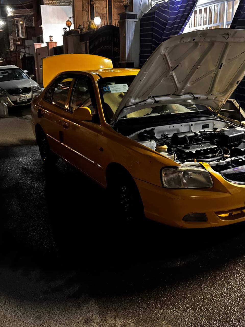 سلام عليكم سياره فيرنا هونداي 2014 
سياره مكفوله كفاله عامه 
فقط رصعتين بيها 
كهربائيات السياره كلها شغاله وجديده 
كير مكينه كفاله تخم تاير دنلوب ياباني جديد 
صدر امامي خلفي جديد   باتري جديد كوري 
تخم بلاكات تخم واير بلكات تخم نوزل جديد 
قاعده فيتبم جديده تانكي مغسول 
تبريد تتفئه شغال 
اضافه كامره خلفي وشاشه تاب مطريات صفاحيات ضايفلها 
غرفتها كلها جديده  تجوه حصان ضايفلها 
السياره استخدام شخصي مكانها الكراده خارج 
سياره بسمي  ***********
