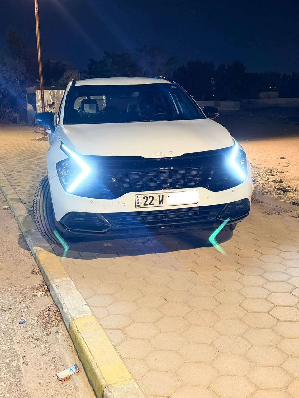 كيا سبورتج 2025 اللون ابيض فئة بلاك اديشن مرقم اربيل بأسم شركة مكفوله كفاله عامه ماشيه 7 الاف 
السعر .233 ورقه 
***********
