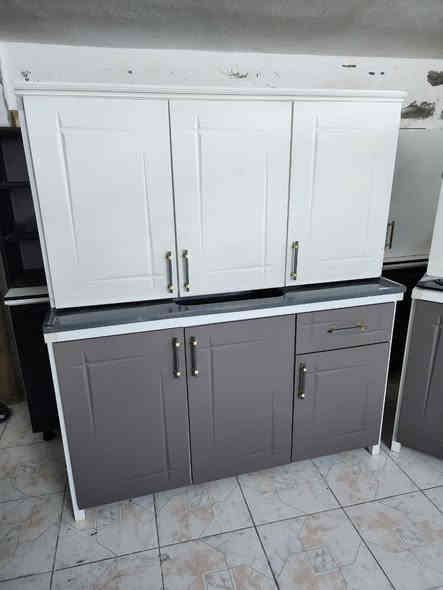 مطابخ الامير  تفصال تزكام 
موديل داخل المنيوم الابواب خشب hdf تركي 
للستفسار ع خاص او تساب ***********
