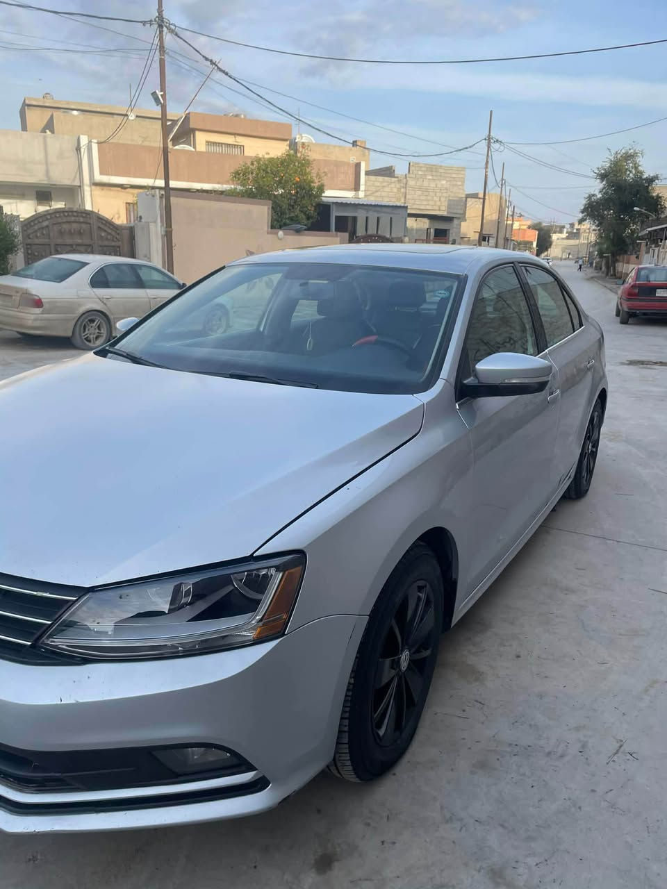 جيتا 2016 SE فول ١/١
سلايد - بصمة- كشنات تدفئة 
السيارة بيها قطع مبدلة شرط مابيها دواخل وايرباك ماطاك كلة بلادي .. 
سيارة بأسمنا وسنوية ورقم جديد ومناقصها برغي شرط
گير ومحرك بلادي شرط ما مفتوح بحالة ممتازة
السعر 113 ومجال 
*********** كركوك, العراق
