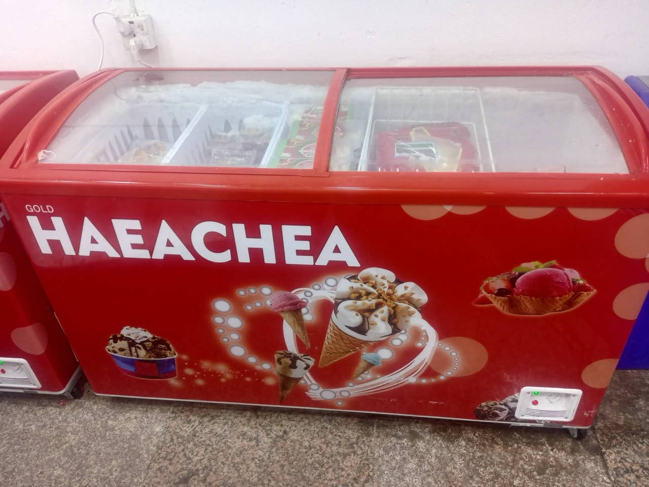 استعمال اسبوع جديده كلللشش
عنواني بغداد رحمانيه الجعيفر 
السعر 500 وبيها مجال بسيط 
***********
