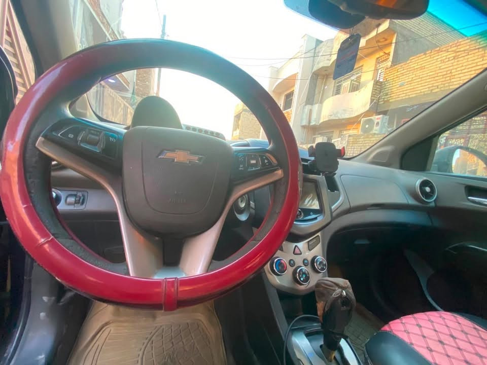 سلام عليكم

سونك ١٨٠٠. وارد امريكي  تكسي  مثل ما موضحة بالصور  محرك كير تبريد خير من الله 

السعر ٤٩  وبيها مجال   

*********** واتساب 

ابو يزن 

الدورة

