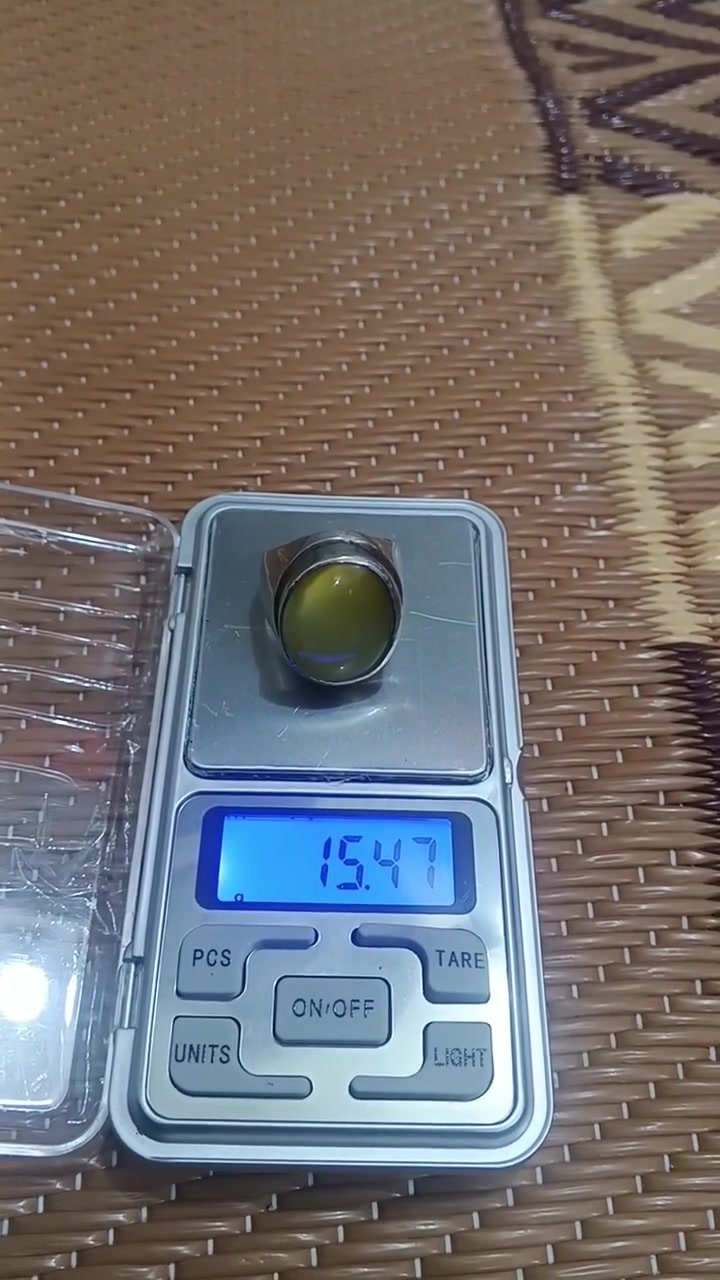 شرف الشمس قديم جدا صياغه يدويه قياس 25 26 التفاصيل في الفديو مهتم يتفضل خاص حبايب يوجد توصيل


**إذا كنت صاحب هذا الإعلان وتريد حذفه لأي سبب، رجاءا أرسل رسالة إلى الدعم الفني**