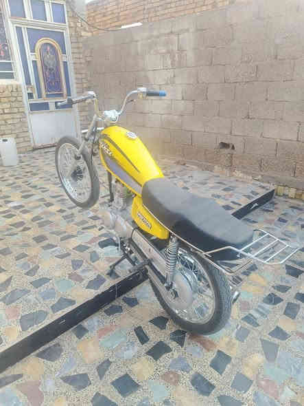 دراجه للبيع شاصي شلامجه أوراق تحويل مباشر دراجه نضيفه خير من الله مكاني ميسان قضاء كميت شراي خاص رقم ***********
