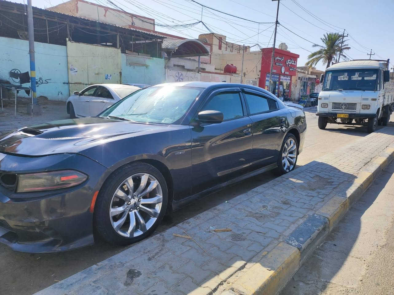 للبيع ٢٠١٦ سعر ١٣٥ وبيه مجال مكاني نجف هذا رقمي ***********
