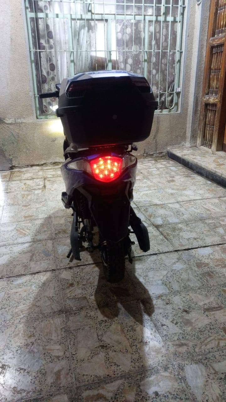 السلام عليكم دراجه شحن نوع سكنس شركة MTR كامل المواصفات النظافة 95% السعر 800 للاستفسار على رقم الموبايل *********** او على الخاص المكان بغداد الحرية
