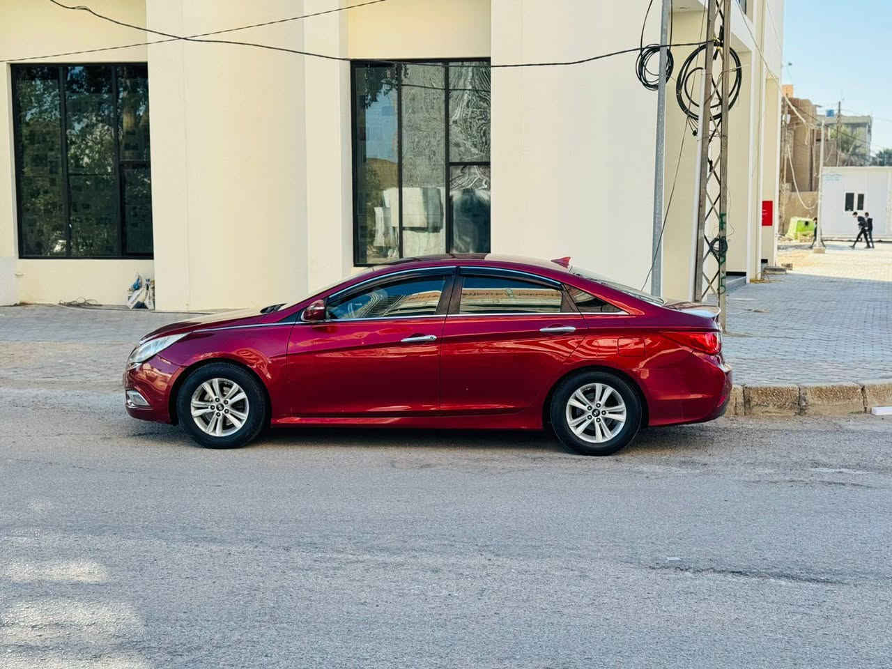 سوناتا مديل 2014 سعر 98 قابل للتفاوض الأستفسار اتصل *********** وارد أمركي حادثها جاملغ وبنيد فقط بدون دواخل والباقي كفاله مواصفات شاشه كبيره كامره خلفيه دواره داخل بيجي حساسات امامي وخلفي مكينه 2400 مكينه وكير مكفولات حداديه تخم تاير تبريد تدفئه شغال رقم كربلاء مشروع وطني سنويه ل29 مكان سياره كربلاء
