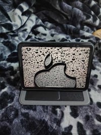 مني ٦ • ذاكره ٦٤ • بطاريه ٩٠٪