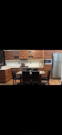 للبيع كاونتر شبه جديد ٧٠٠ الف قابل للتفاوض  07705234310