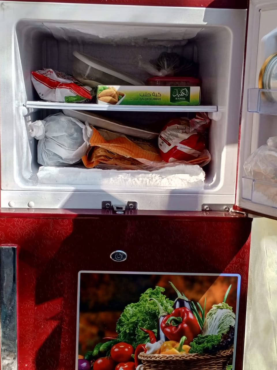 ثلاجة حجم وسط نظيفة كلش مداخلة تصليح تجميد وبرودة فول ماركة نوال السعر ١٧٥ وبيها مجال
المكان الحسينية / مسقط
الاتصال على الرقم 
‎0770 888 4710
غير متواجد ع الفيس
