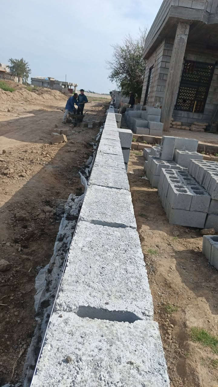 ​"البناء مو بس صف بلوك، البناء فن وهندسة. مستعدين لتسليم كافة الأعمال لأدق المهندسين وبمواصفات قياسية. كوادرنا مفتوحة العدد ونغطي أضخم المشاريع في صلاح الدين وبغداد. دقة بمواعيدنا.. ونظافة بشغلنا."
***********
***********
​"البناء مو بس صف بلوك، البناء فن وهندسة. مستعدين لتسليم كافة الأعمال لأدق المهندسين وبمواصفات قياسية. كوادرنا مفتوحة العدد ونغطي أضخم المشاريع في صلاح الدين وبغداد. دقة بمواعيدنا.. ونظافة بشغلنا."
