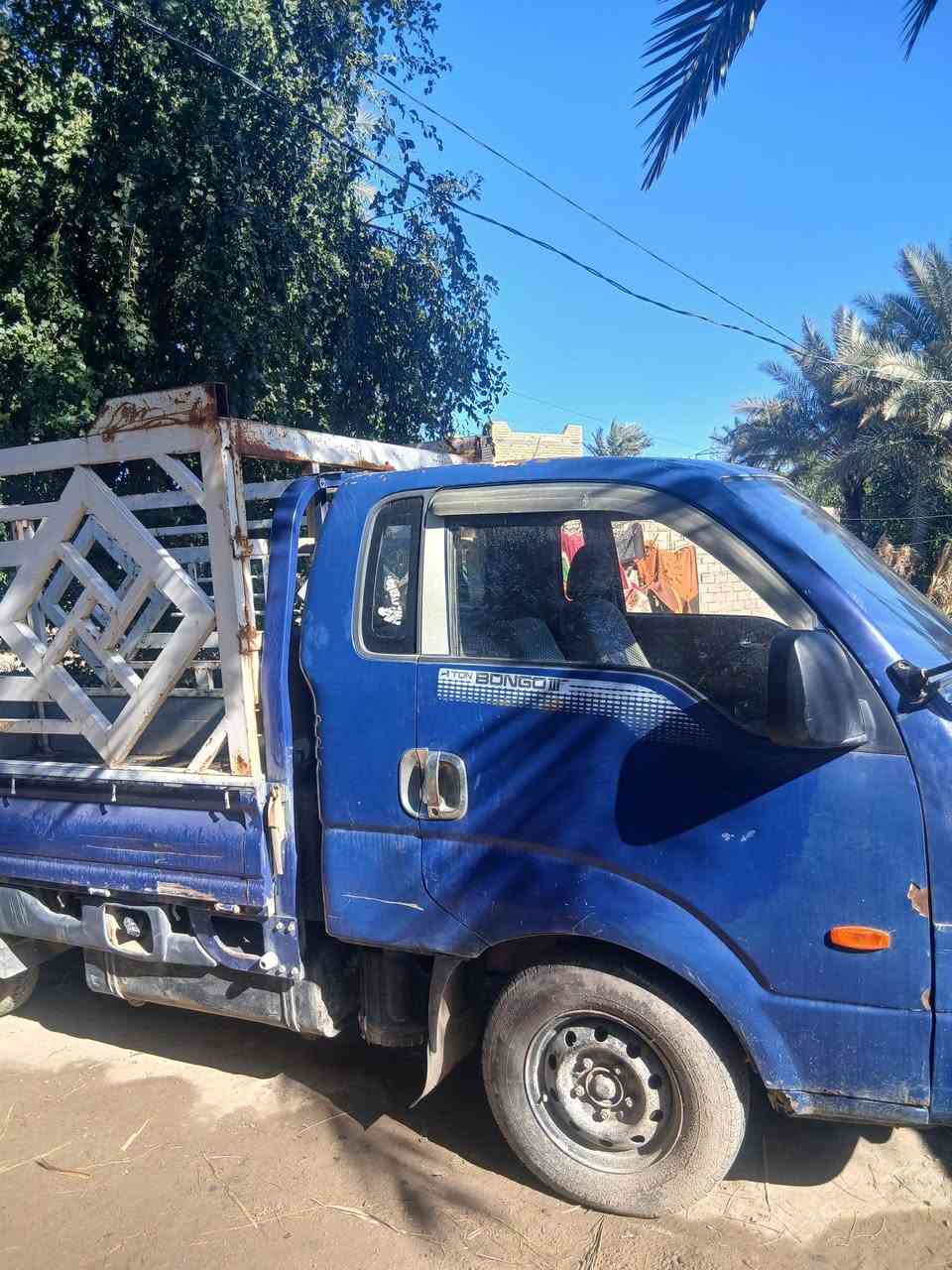 سلام عليكم سياره بنكو ٣٠٠٠ مفتوح موديل ٢٠٠٦ رقم بابل  مكان السياره بابل مسيب ٧٠ وبيه مجال ***********
