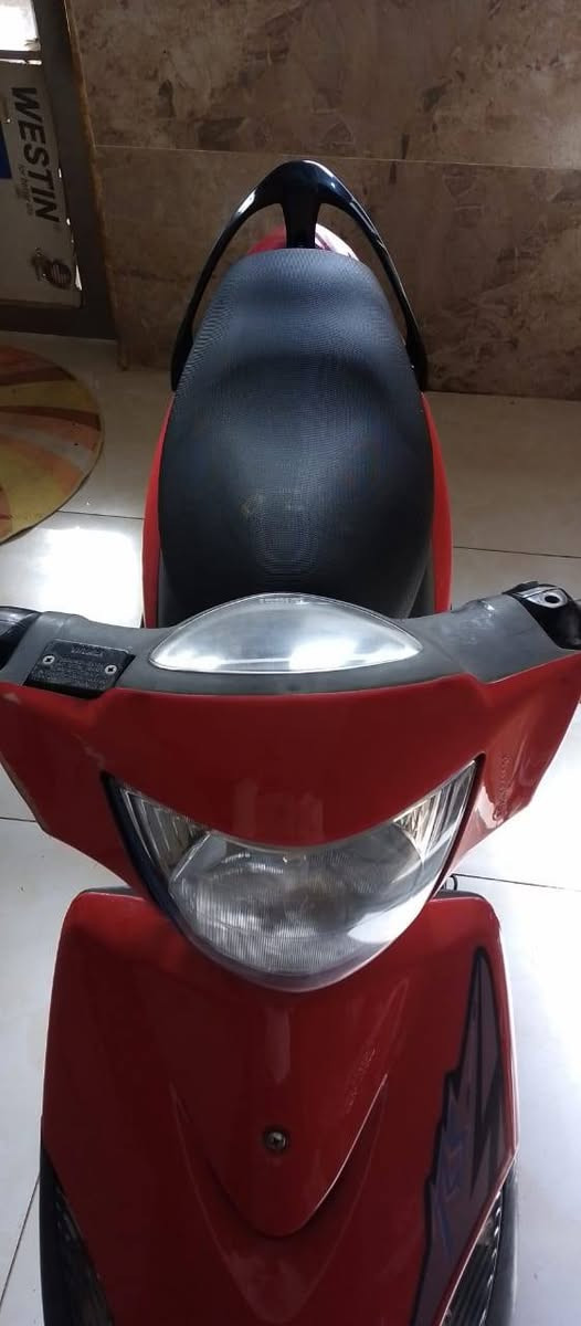 السلام عليكم دراجه ماكس عدله صايلها 3اشهرطالعه  بوشه 50ابلاد مامفتوحه باقي تفاصيل خاص مكلف بل نشر هاذا رقم صاحب الدراجه***********
العنوان الناصريه مركز المدينة
