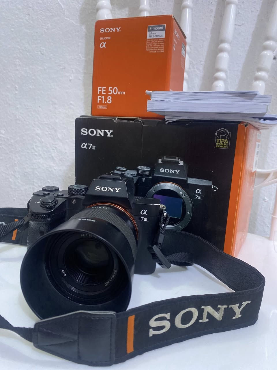 كاميرا سوني a7iii مع عدسه 50 ملم للبيع نظيفه جدا. 💖


**إذا كنت صاحب هذا الإعلان وتريد حذفه لأي سبب، رجاءا أرسل رسالة إلى الدعم الفني**