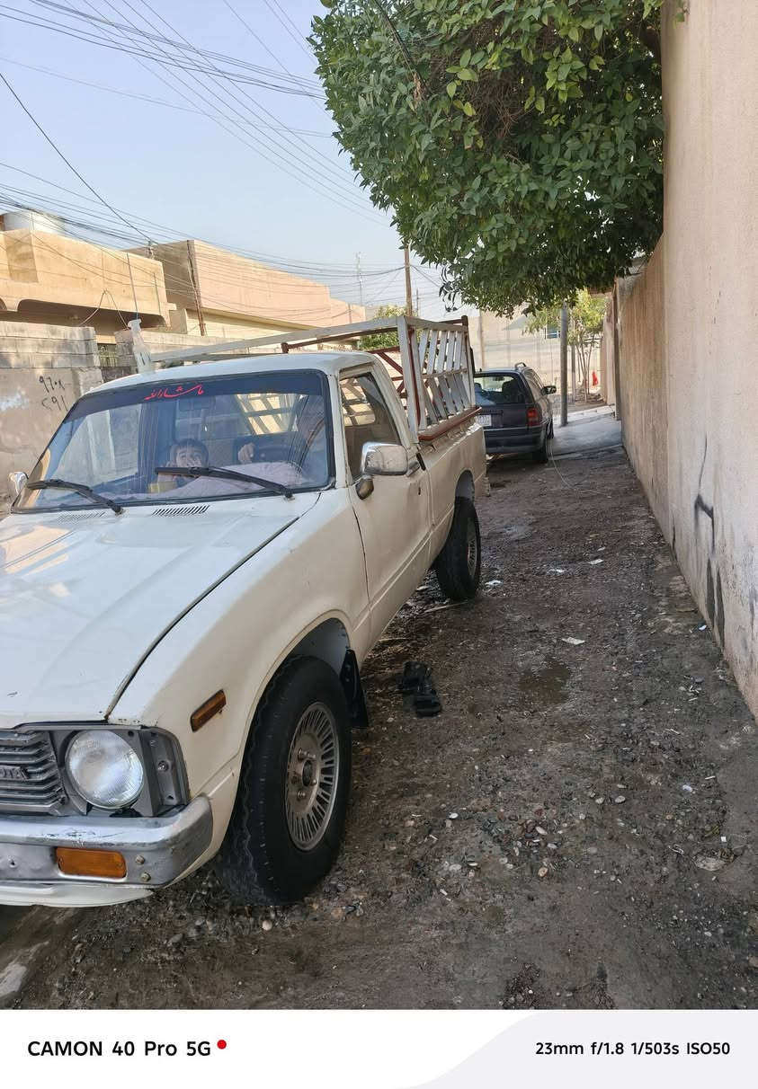 السلام عليكم للبيع شرط تحويل
بيكم تيوته   80 الشرعي بالموصل كابون بانزين  رقم نينوي انكليزي 
كير ومحرك خير من الله  السياره جاهزه . السعر 30 
للتواصل على رقم  ***********
