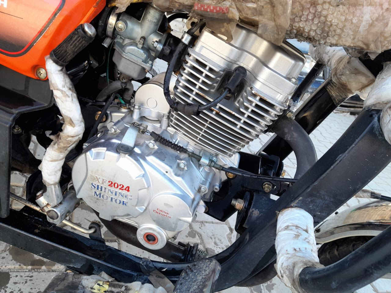 سلام عليكم ستوته جمره صقر موديل 2024 طالعه وكاله اسبانه ماممدود عليهه اوراق أصوليه لون مميز 
مكان بغداد الشعله لباقي تفاصيل هذا رقمي ***********
