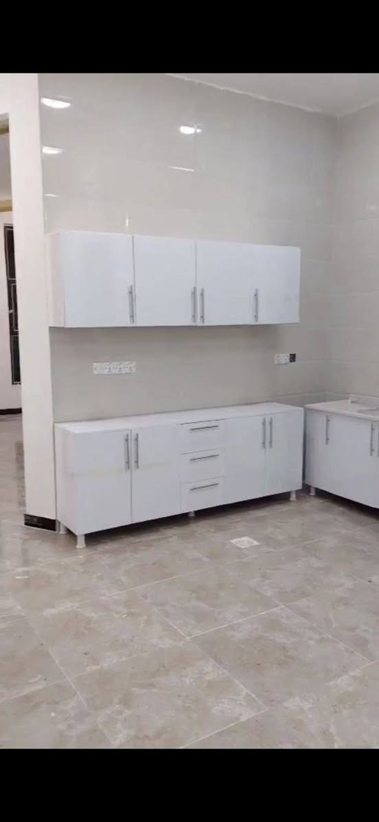 كاونتر MDF خشب مترين ارضي وملحق مع سنك متر و20 مرمر . السعر 275 الف

اذا تريد السنك متر ونص اضافه 25 عالسعر 
اذا تريد  انضيف مجر واحد اضافه 10 عالسعر
اذا تريد انضيف ثلاث مجرات اضافه 25 عالسعر
اذا تريد اضافة  ملحق فوك السنك اضافه 75 الف
اذا تريد اضافة فاترينا اضافه 90 عالسعر

التوصيل بغداد  مجاني
اطراف 10
كربلاء  بابل حله 15

النجف +الديوانيه +/الفلوجه ،+الرمادي واسط 20 
صلاح الدين 25
عماره +سماوه+الناصرية 25🌹🌹🌹🌹🌹🌹🌹
البصرة35
اطراف البصرة 50


**إذا كنت صاحب هذا الإعلان وتريد حذفه لأي سبب، رجاءا أرسل رسالة إلى الدعم الفني**