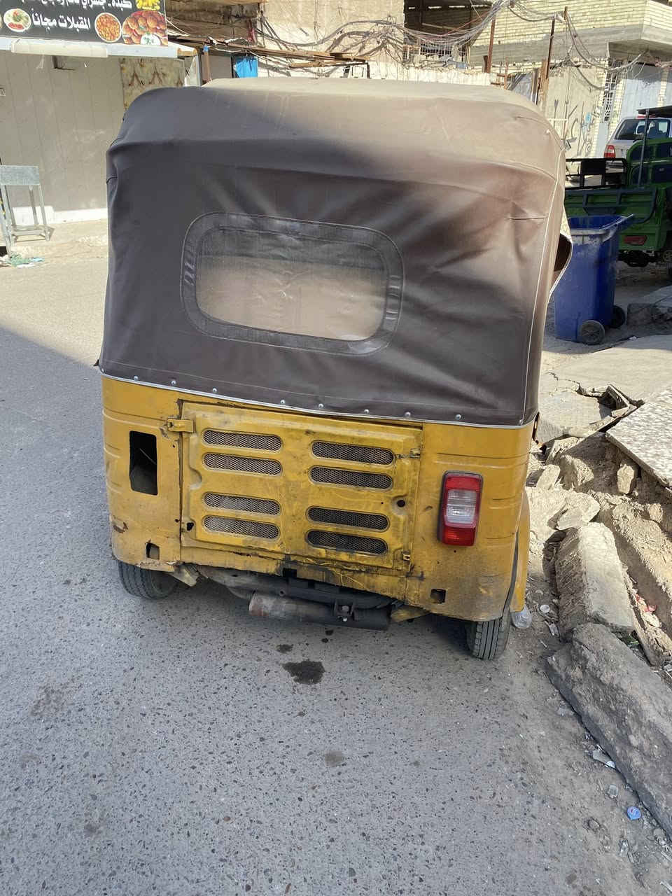 التك تك 18محرك20 مرقم الرقام بالمرور مصبوغه عام ضفائر جديده كلشي جديد تجفيت جديد السعر 100/5 /***********
