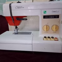 مكينة خياطة • نضيفة • نجف