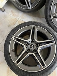 هذني عدي للبيع مال مارسدس c300بس واحد بي تصليح 07817716017