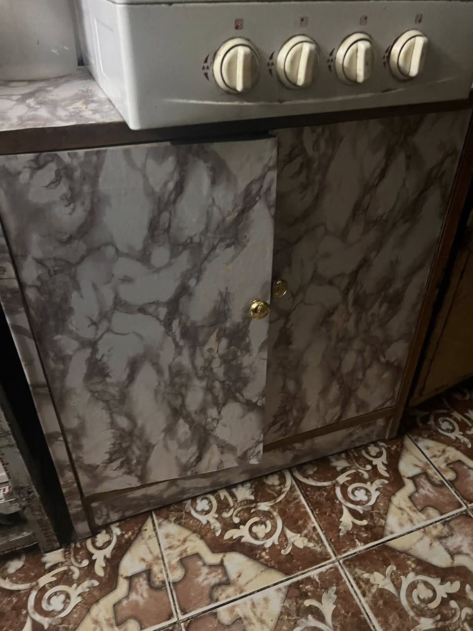 بوفيه ٣٠ الف
كاونتر الباب موجوده ب٣٠ الف


**إذا كنت صاحب هذا الإعلان وتريد حذفه لأي سبب، رجاءا أرسل رسالة إلى الدعم الفني**