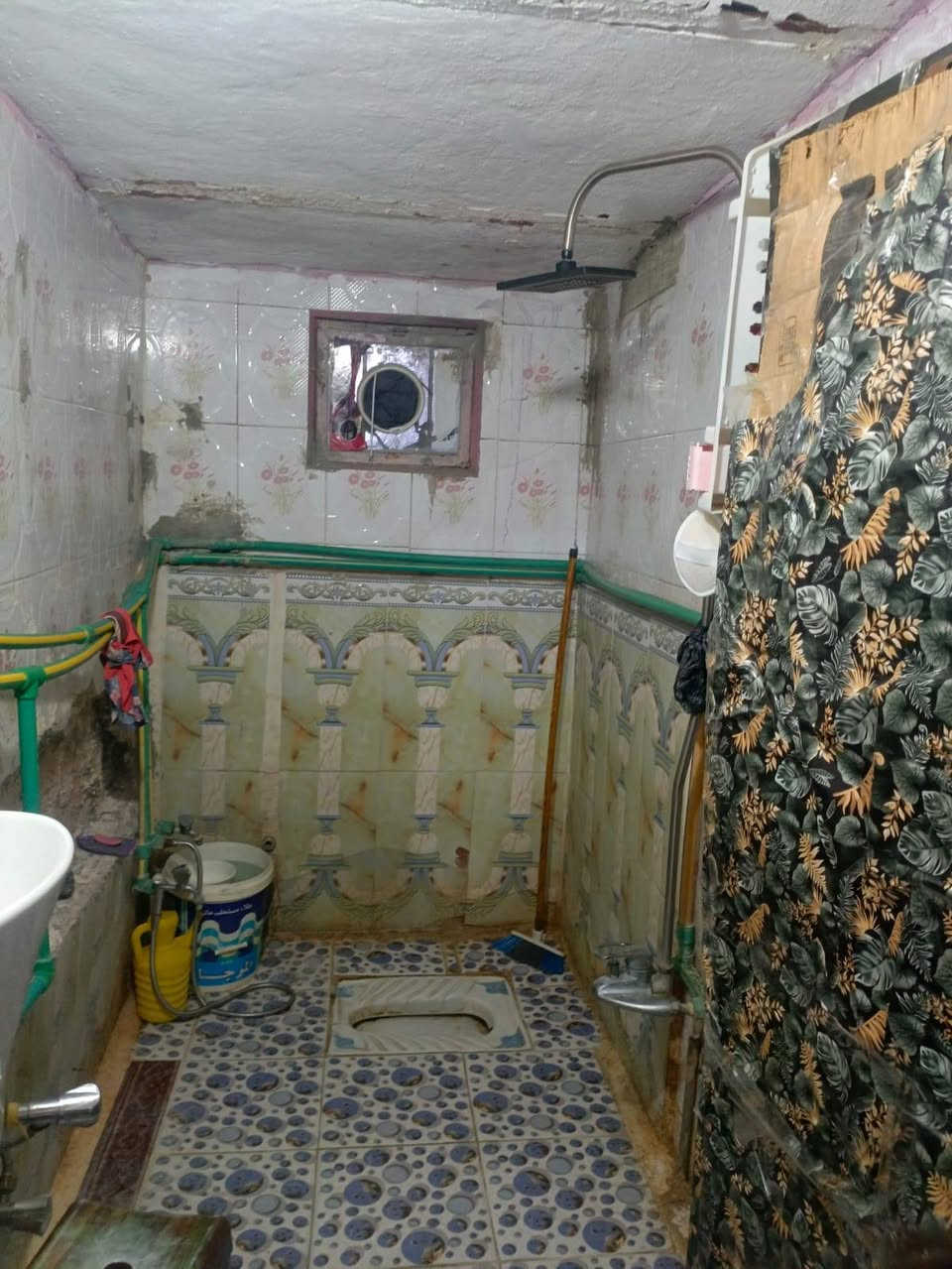 يالله 🤲
بيت 100م الايجار بناء قديم
يرادله صبغ بيت ارضي 
📌تفاصيل // استقبال مطبخ حولي غرفه نوم مخزن

يجاره 350وبيه مجال
📌العنوان // حي اور قرب حسينيه المصطفئ
✏️مكتب المختار ✏️

علي ساعدي ***********
