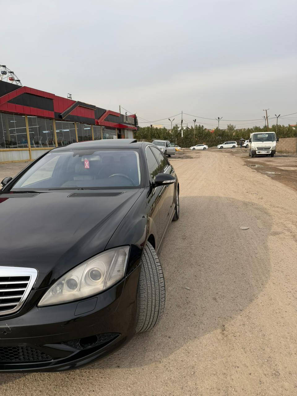 اسلام وعليكم شباب مارسدس s550 فول مواصفات السيارة ادوات مكفوله من الكص والسرقة والعشائر شباب اهل يعرفون شنو  مواصفاتها السعر 98 وبيها مجال مكاني الكاظمية ***********
