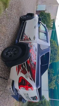 بيك اب تيوتا هايلوكس للبيع ♕ موديل 2023 سنويه جديد  هزه جديد  ماشيه 78...