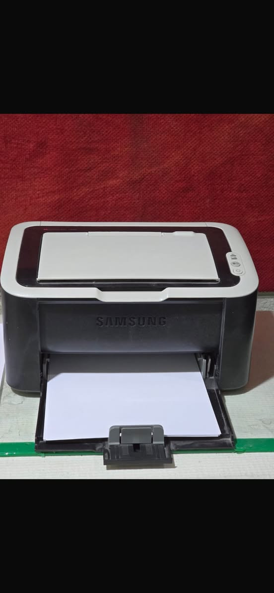 طابعه سامسونج ابيض واسود طباعه فقط واي فاي تربط مع الهاتف والحاسبة النظافه 98‎%‎ مع كافه المحلقات السعر 110 توصيل لكل العراق متوفر


**إذا كنت صاحب هذا الإعلان وتريد حذفه لأي سبب، رجاءا أرسل رسالة إلى الدعم الفني**