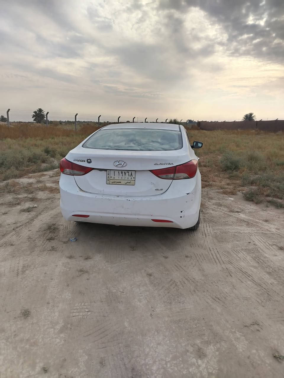 سلام عليكم سياره النترام للبيع وارد خليجي موديل ١٤ مشروع وطني رقم *********** سعر ١٠٠ وبيه مجال بسيط
